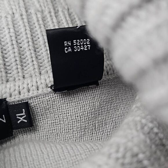 Dana Buchman, NWT, 100% Merino Wool Sweater - Picture 8 of 8